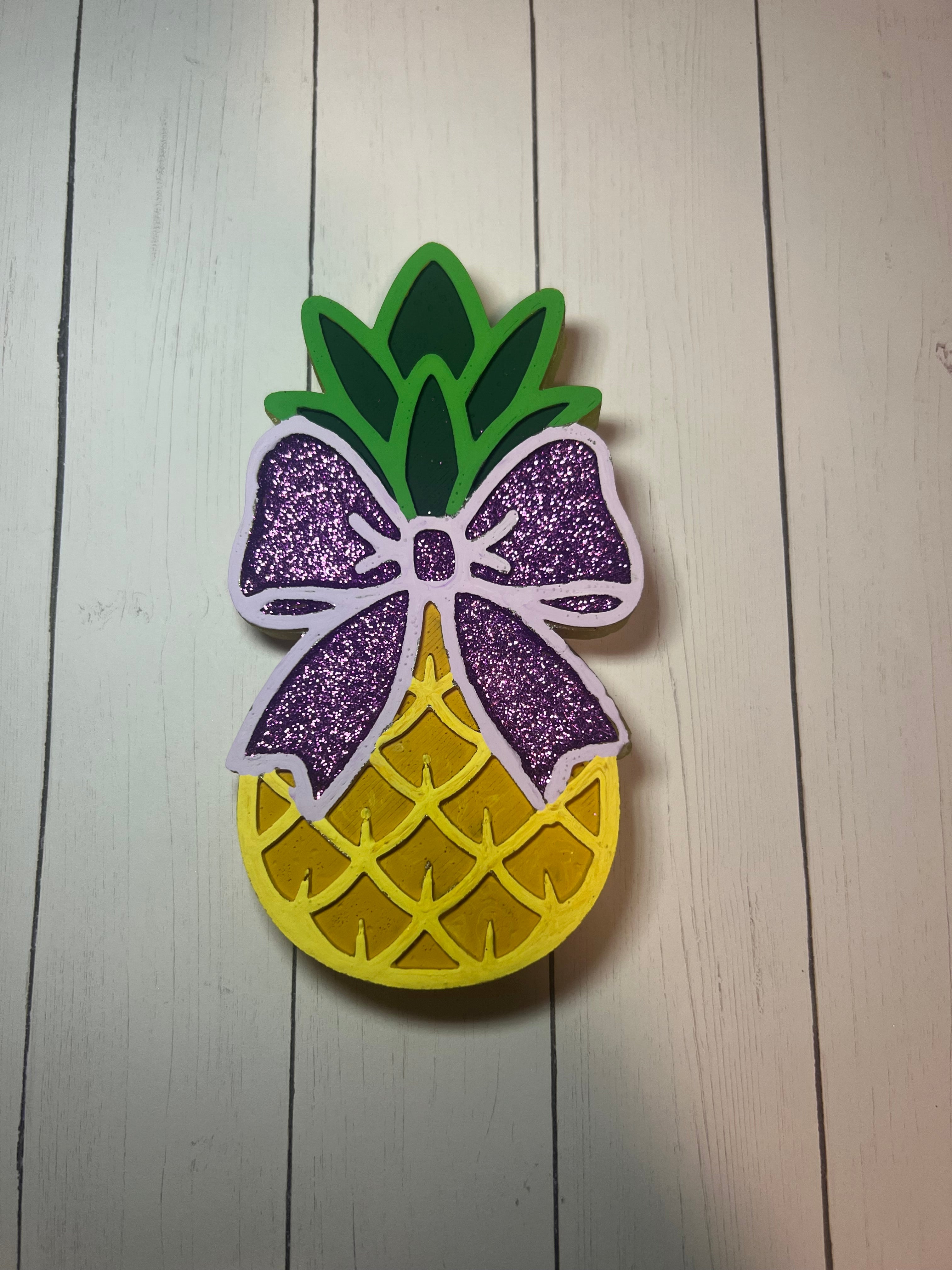 Pineapple with Bow
